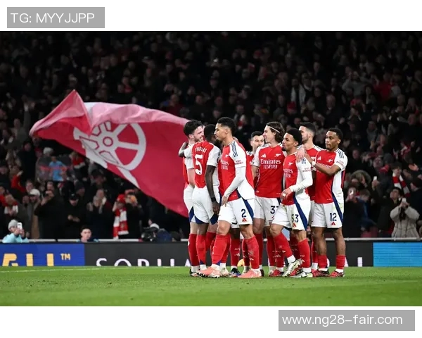 英超激战：拜仁绝杀阿森纳四比三战术解析与精彩瞬间回顾